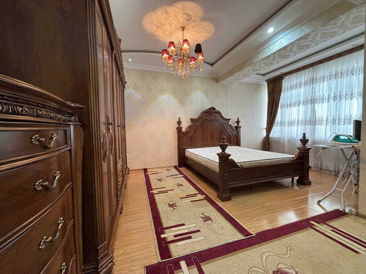 Отличная 4 комн квартира по ул.Айбека