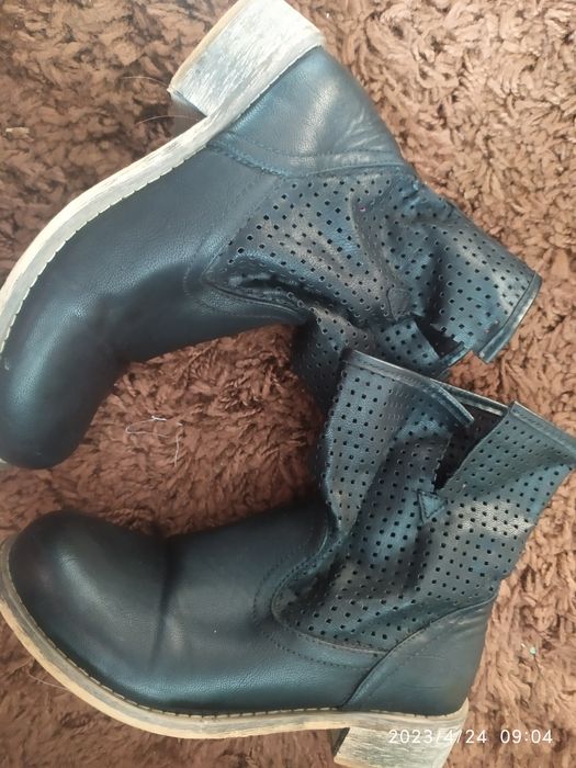 Adidași adidas, puma pt băieți sau fete mărimea 36