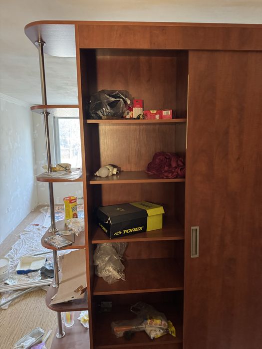 Продам шкаф в прихожую