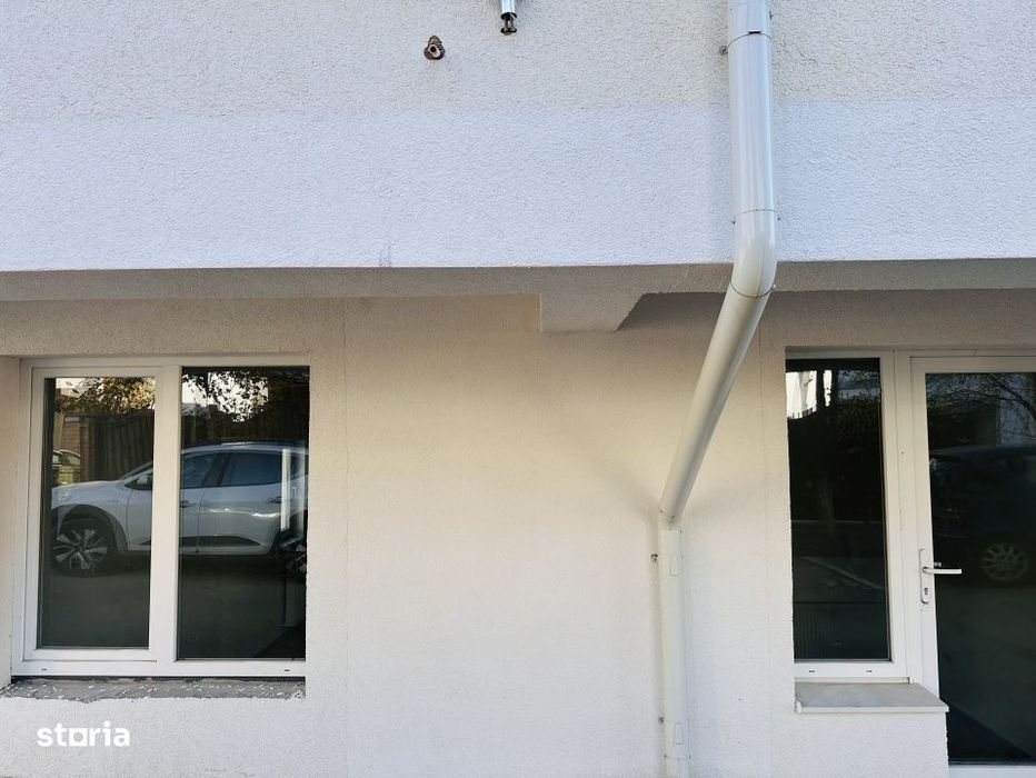 2 spatii comerciale de 25.3, si 33.9mp,  bloc nou,  TINERETULUI - CHIA