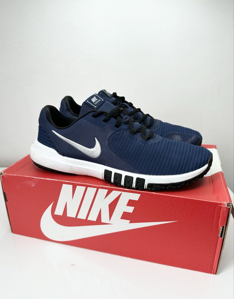 Nike Flex Control (44.5) Маратонки