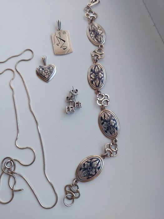 Серебряные украшения