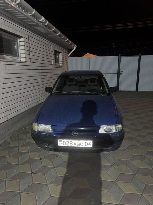 Opel Astra 1993 Срочно обмен