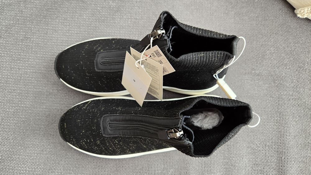 Reserved спортни леки обувки 38 номер