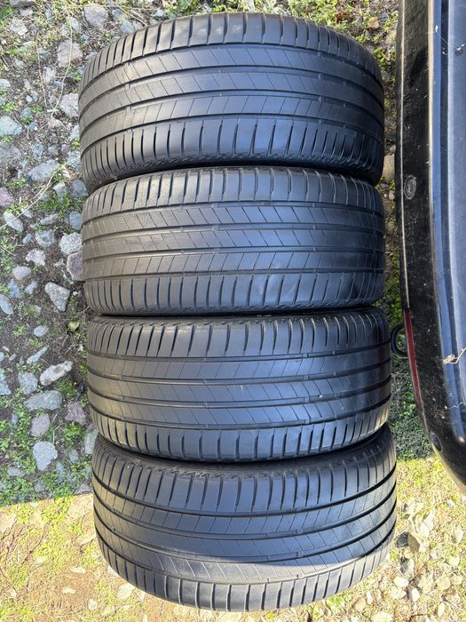 245/45 R19 4бр летни гуми