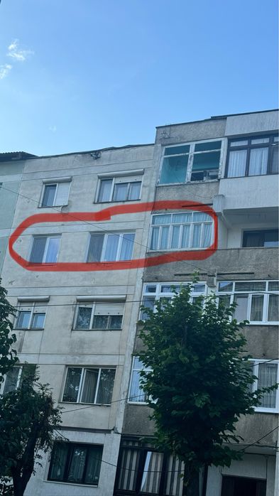 Apartament 3 camere ultracentral de închiriat