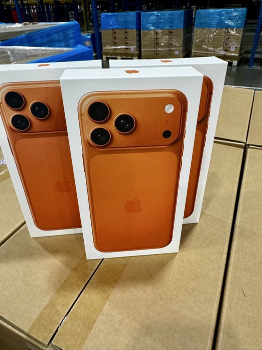 В рассрочку Apple 17 pro 256 gb подробнее по телефону