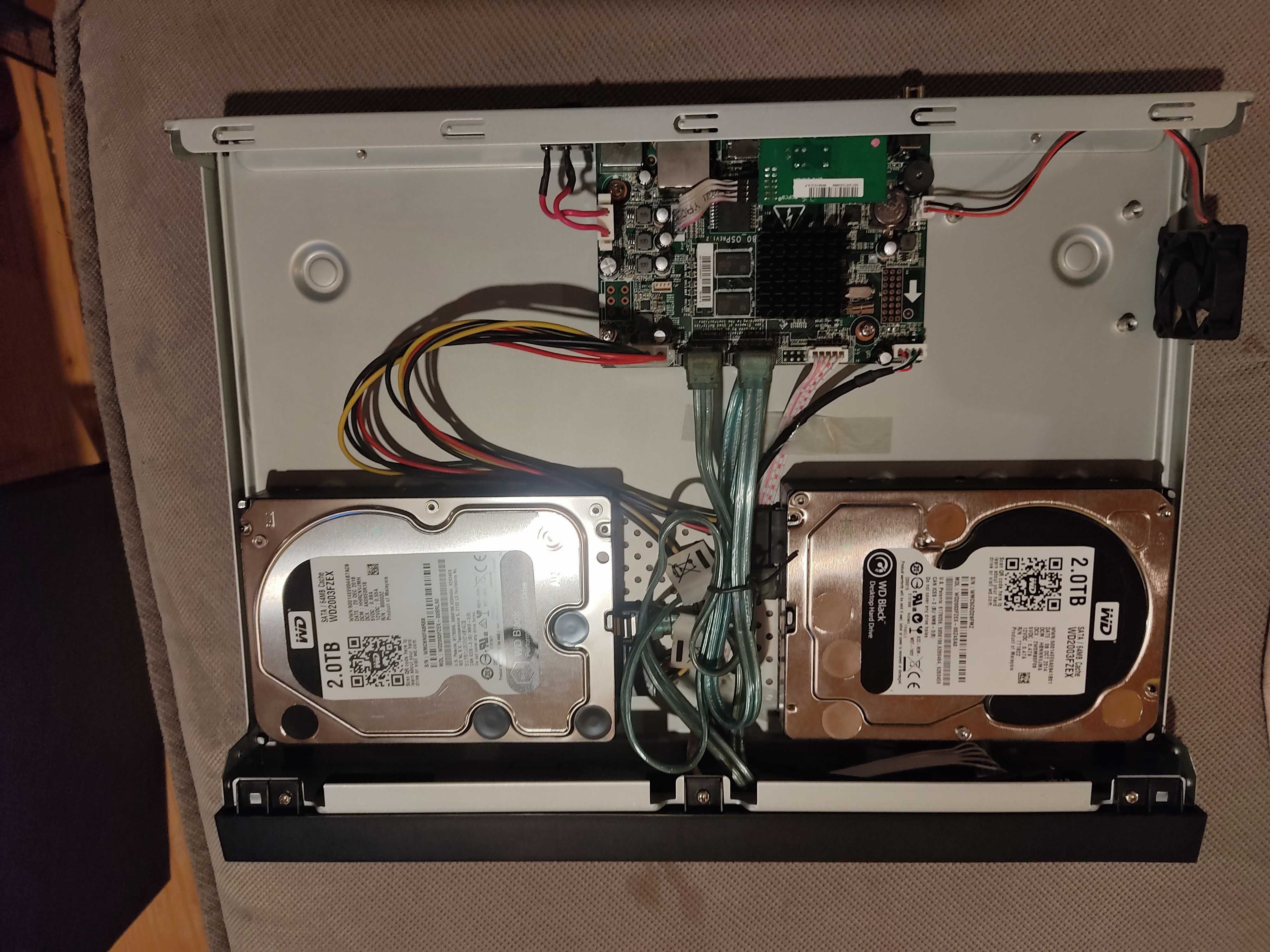 NVR HikVision ХИК вижън + HDD 2  x 2 TB  - WD