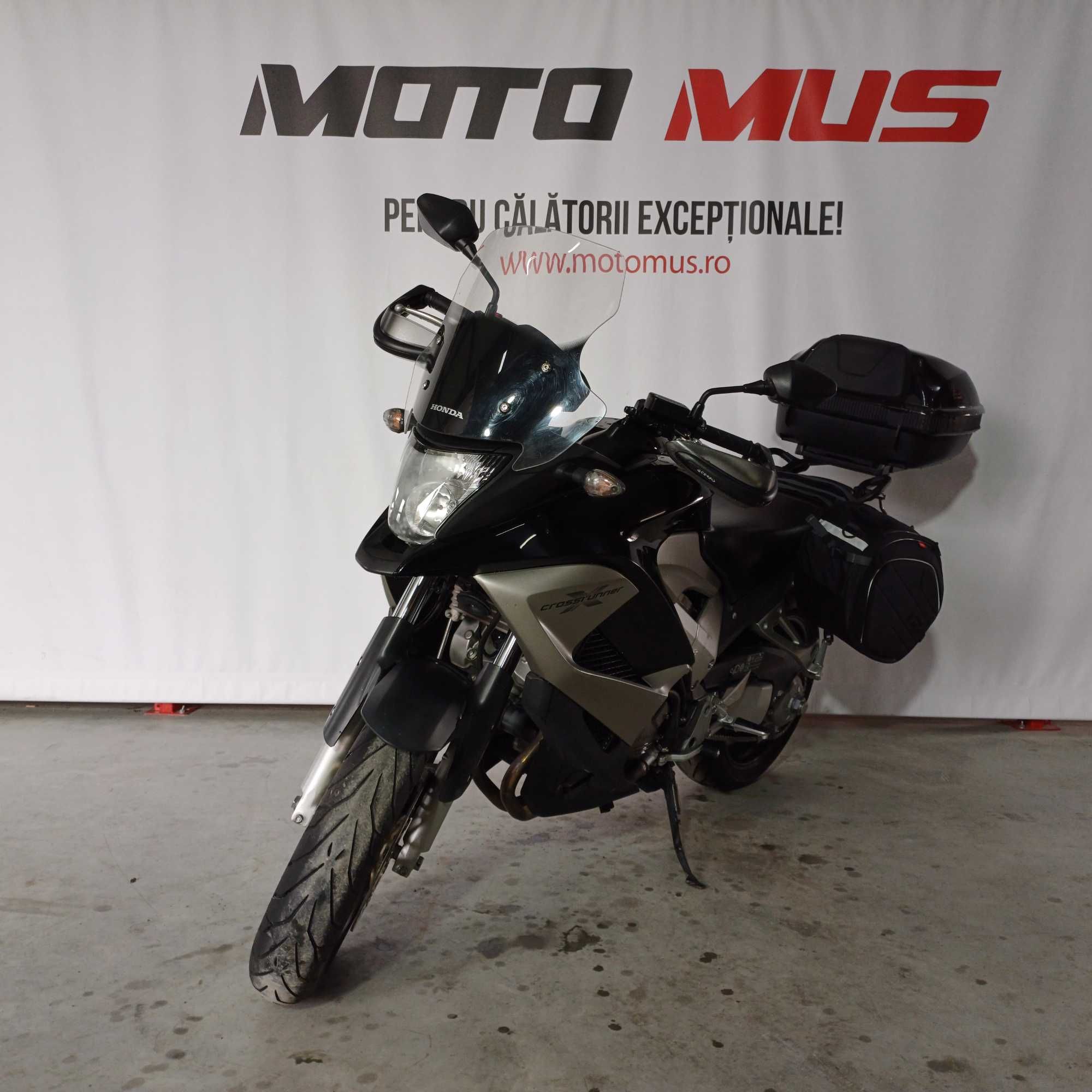 Motocicleta Honda VFR 800 X Crossrunner ABS | H02469 | motomus.ro