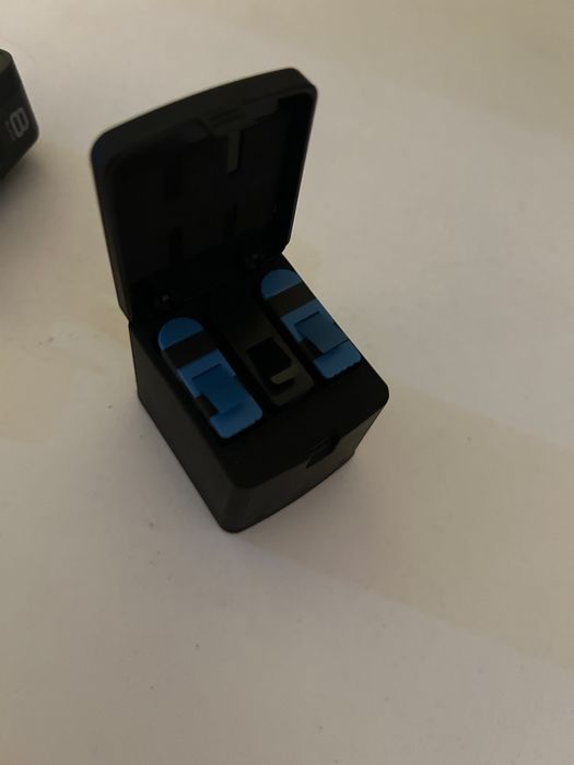 GoPro Hero 8 Black + 3 bateri + accesorii