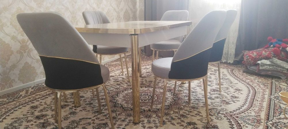 Стол стул бу сотилади холати яхши Жиззах шахри ммкрарайон иттифок