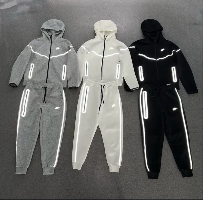 Nike tech flesee premium