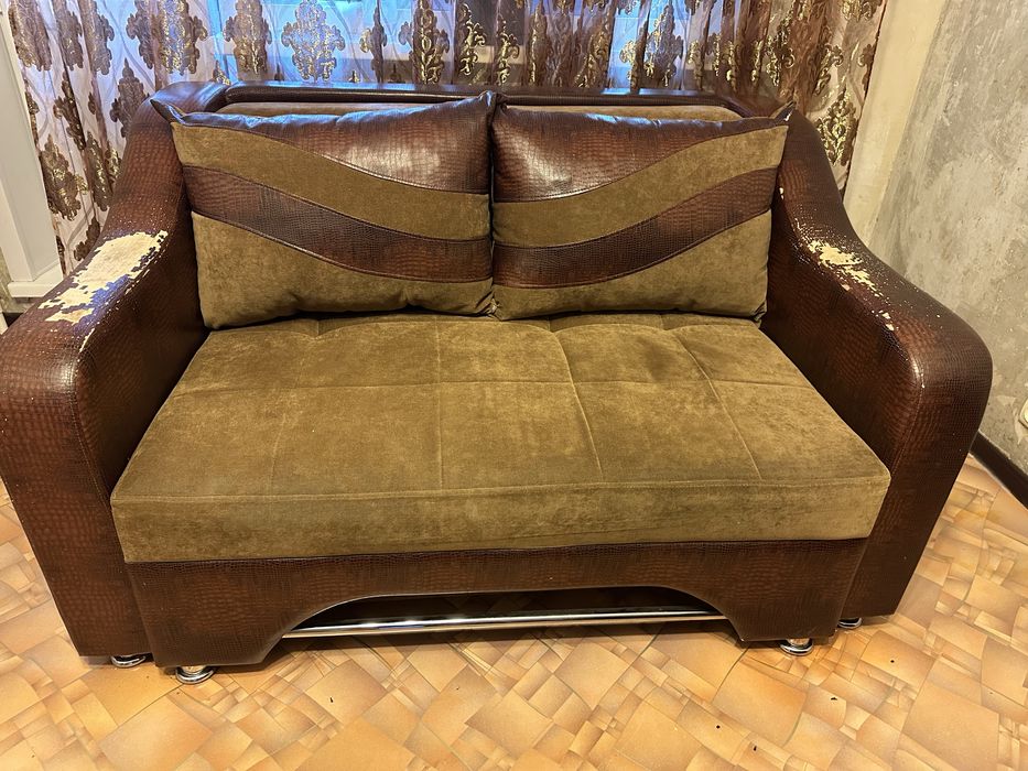 Продам мини диванб/у