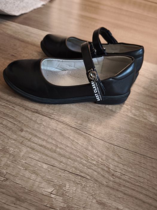 Детски обувки 32 номер