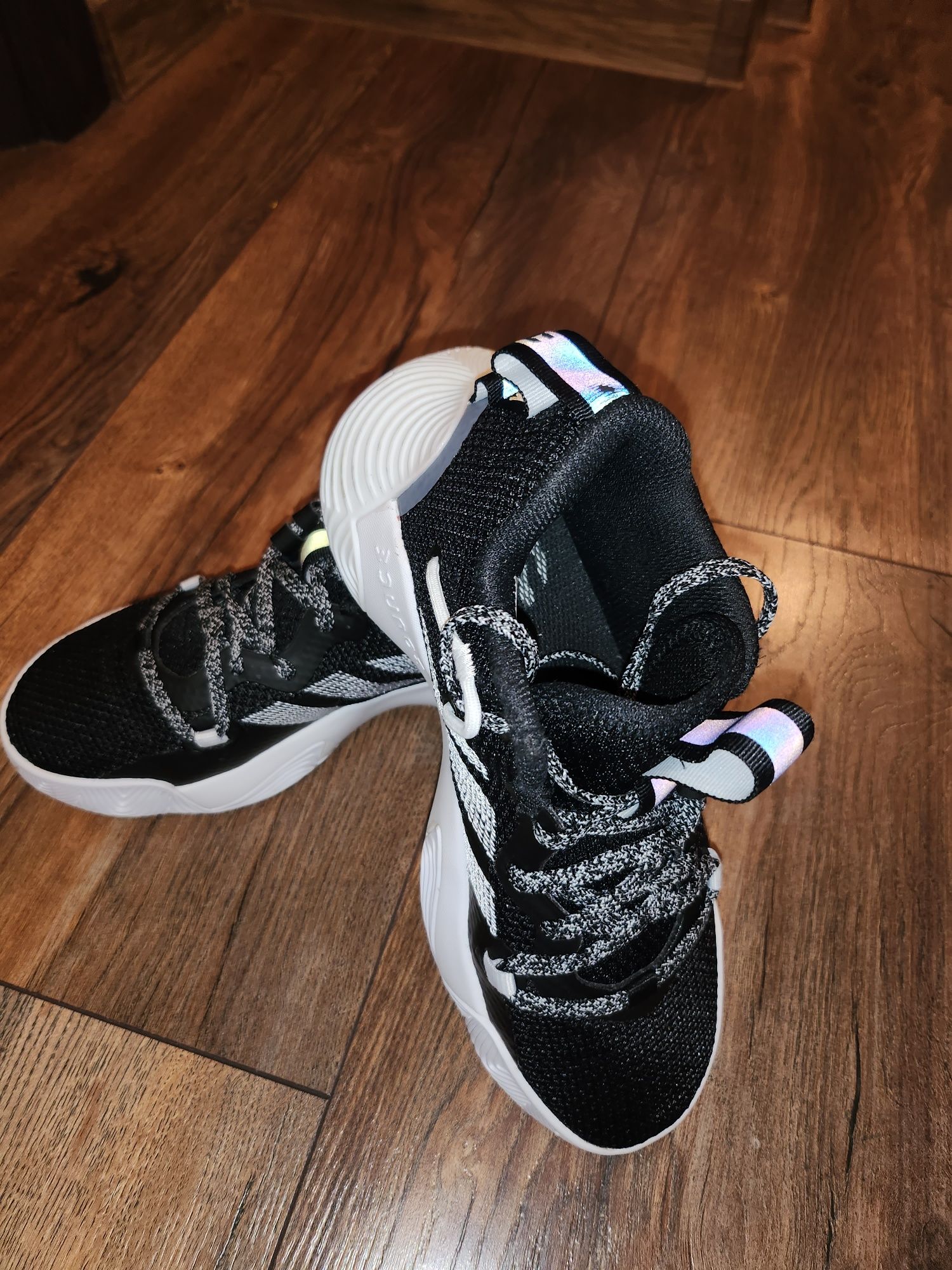 Детски маратонки Adidas 35.5