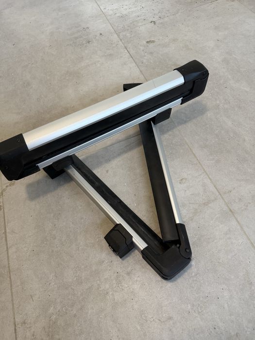 Suport schiuri Thule SnowPack TH732400 Montare Bare Transversale