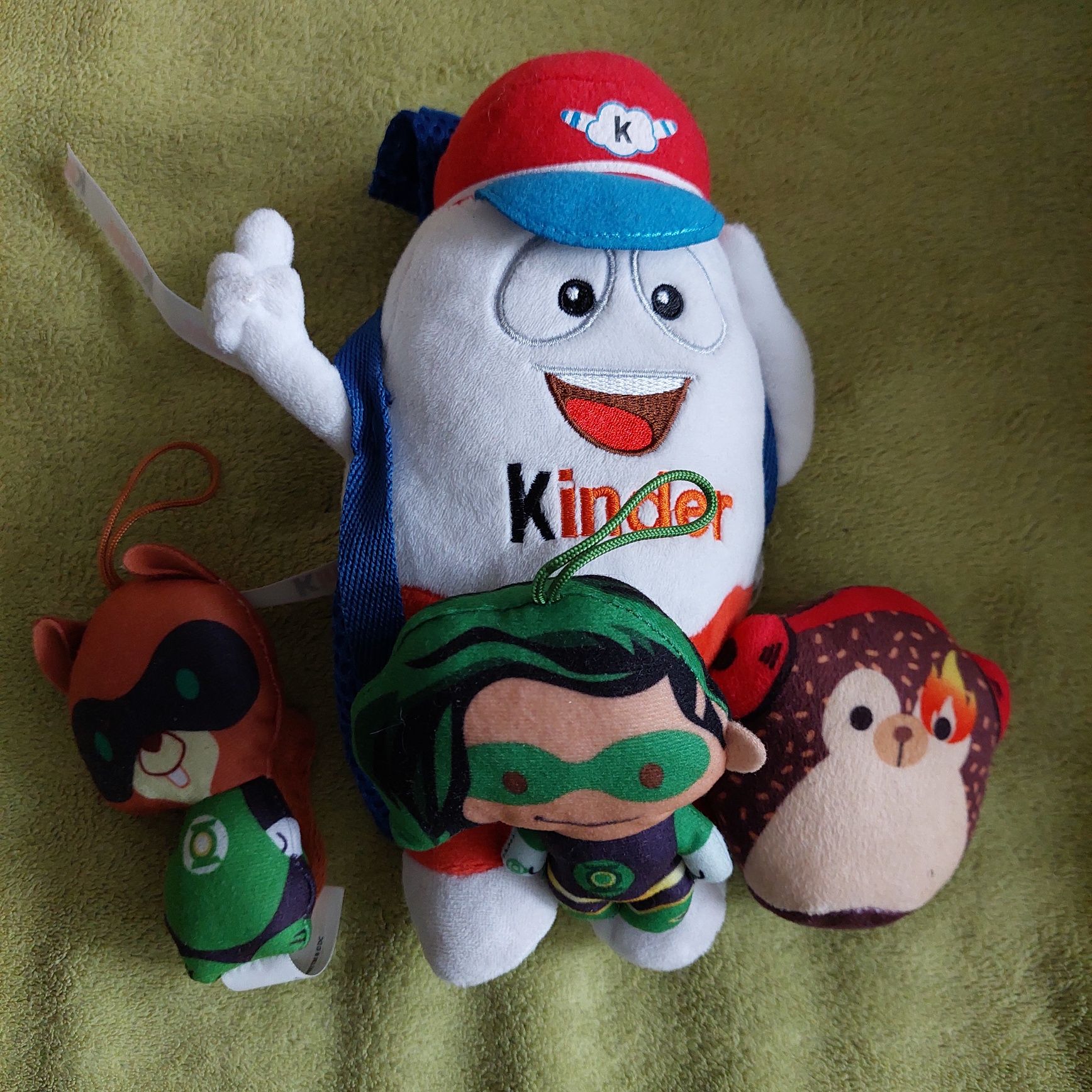Плюшени играчки Kinder и McDonald's
