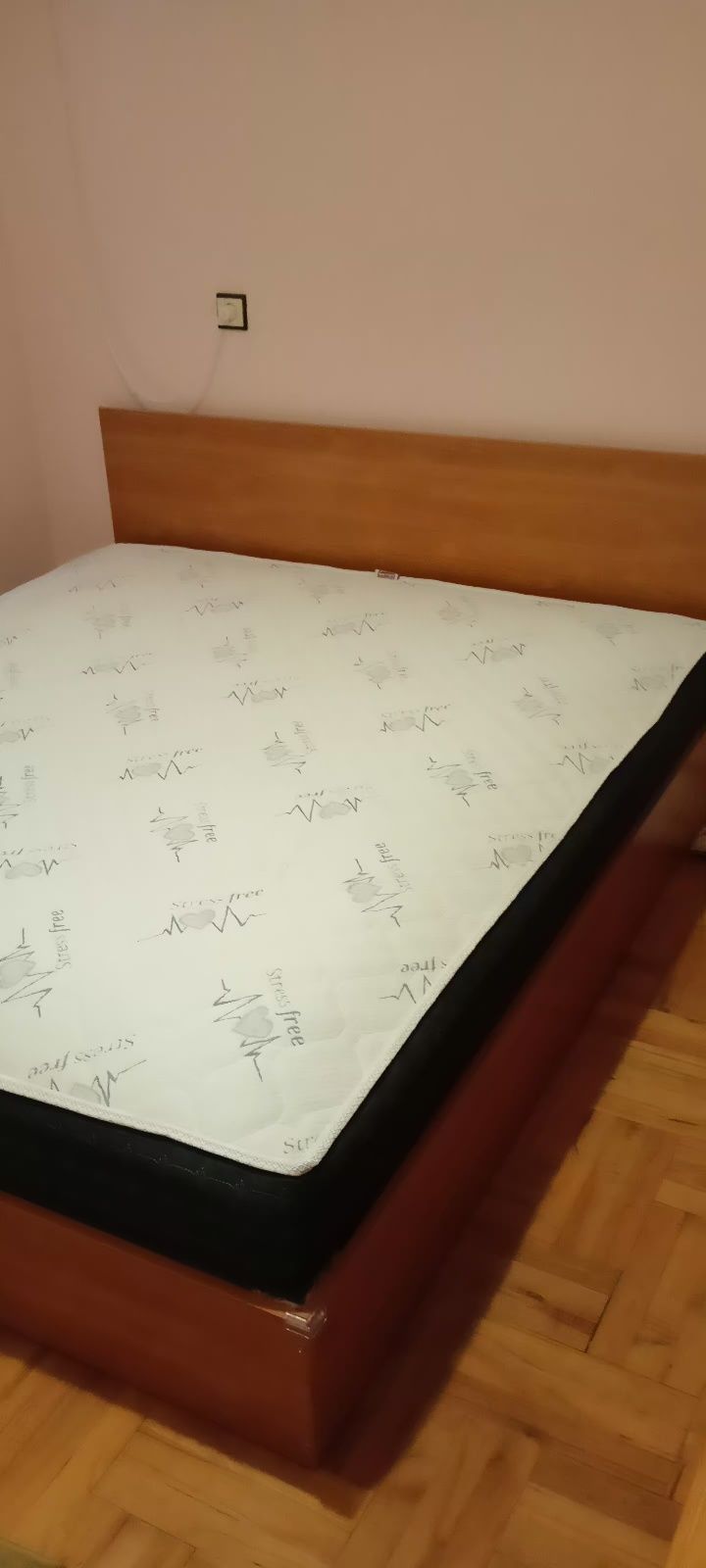 Спалня с нов матрак