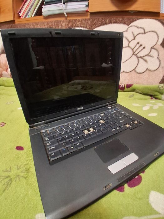 Benq joybook A52