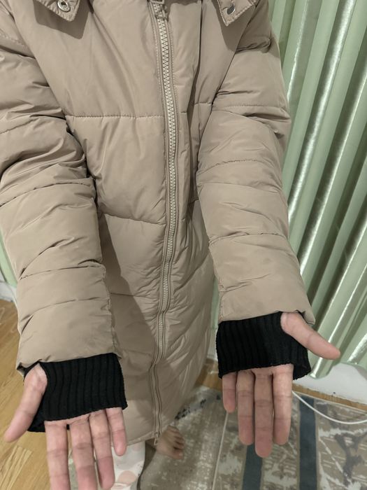 Продаю тёплую, длинную зимнюю куртку