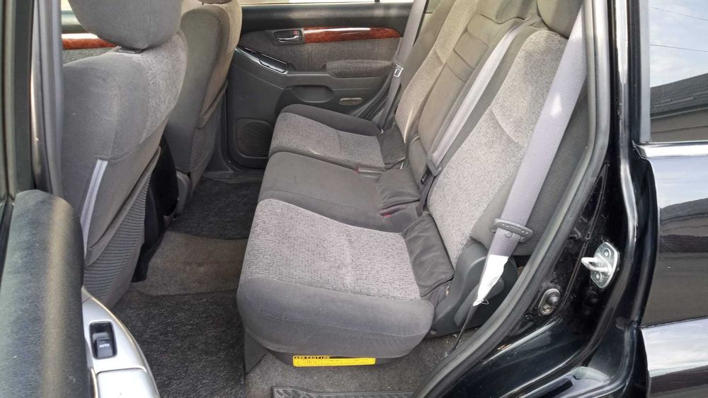 Vând Toyota Land Cruiser diesel, automatic din 2004