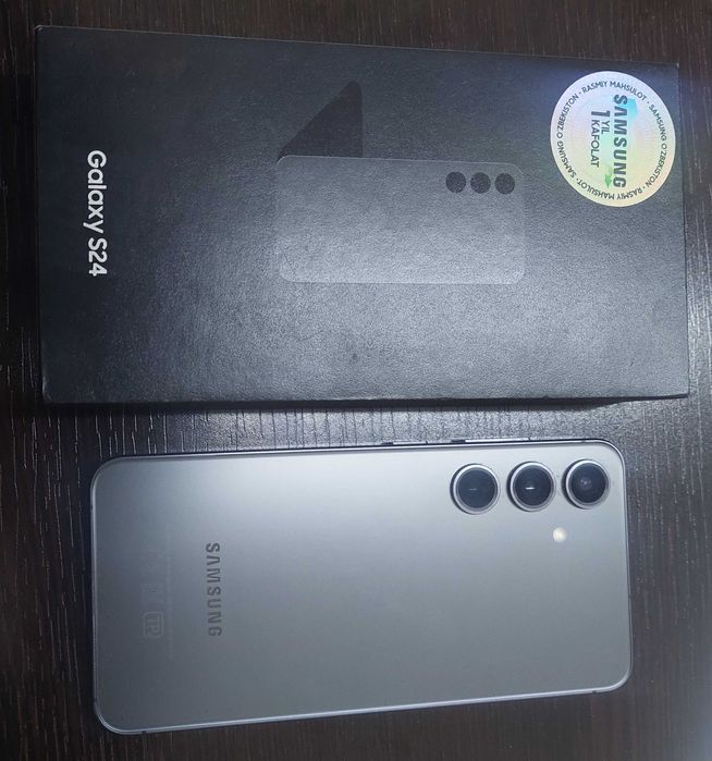 Samsung s24 8/128 gb vietnam 2 sim onyx black