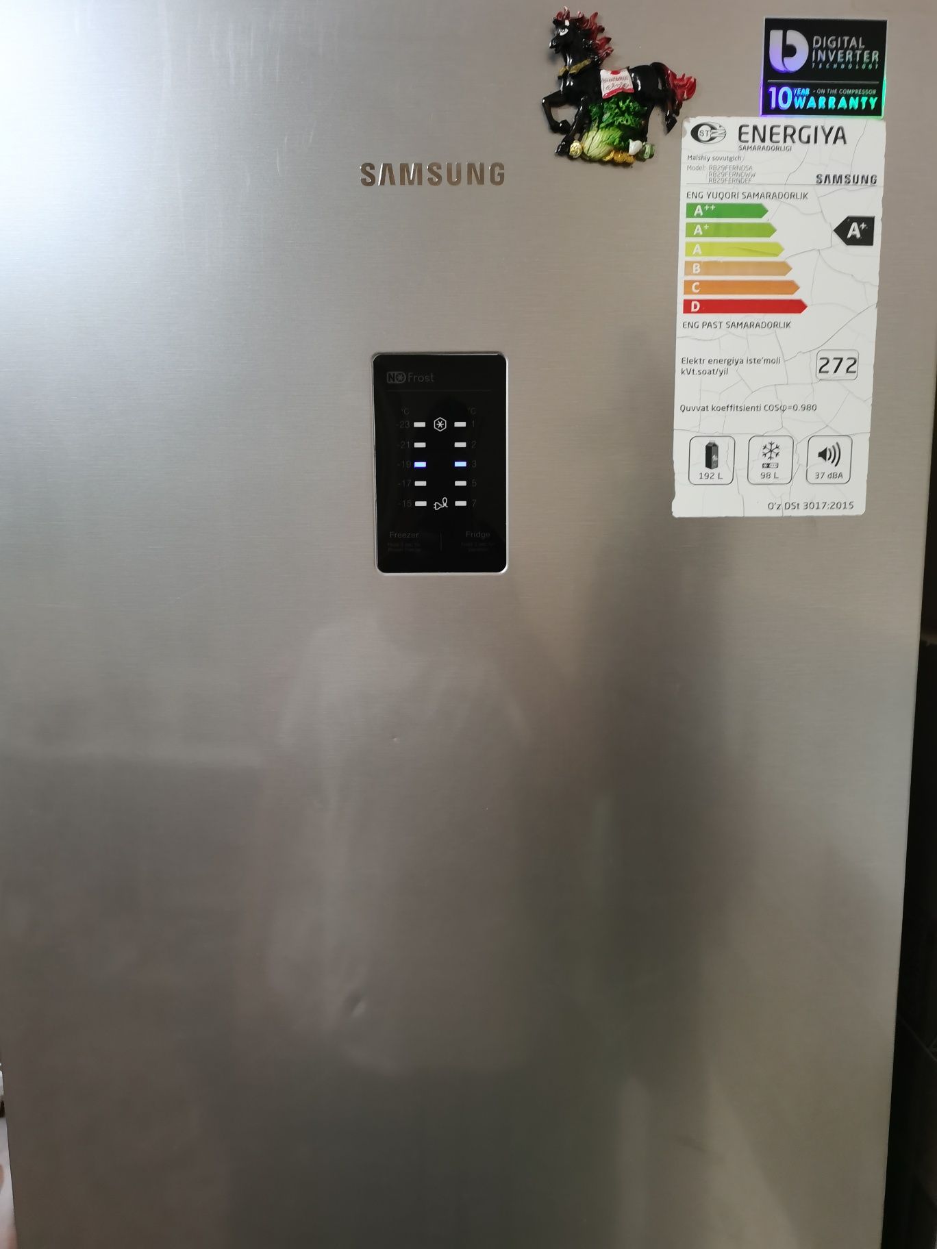 Продаётся холодильник Samsung 290 литров в хорошем состоянии срочно  !