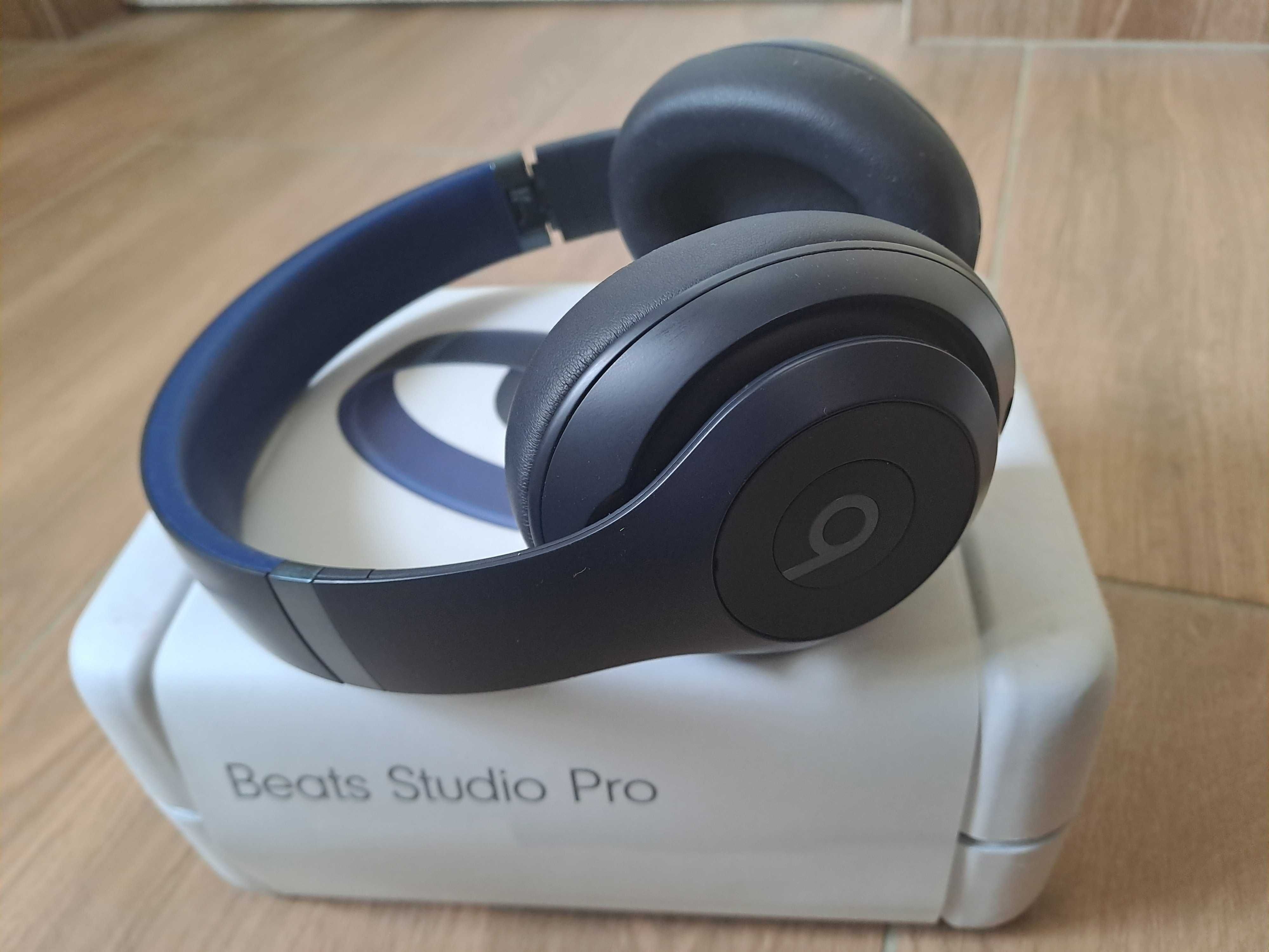 Casti Beats Studio Pro