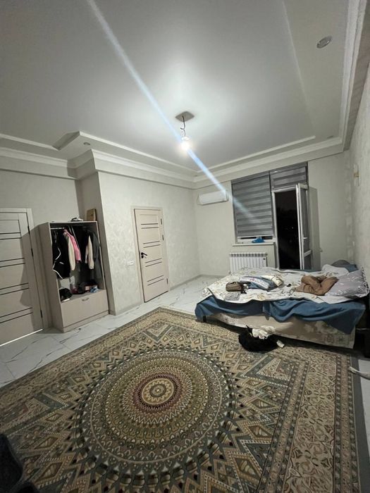 Yunusobod 4-Kvartal Metro Oldida Faqat Qizla