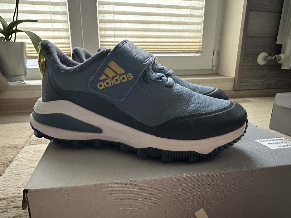 Нови детски маратонки adidas fortarun atr 34 и 35 номер