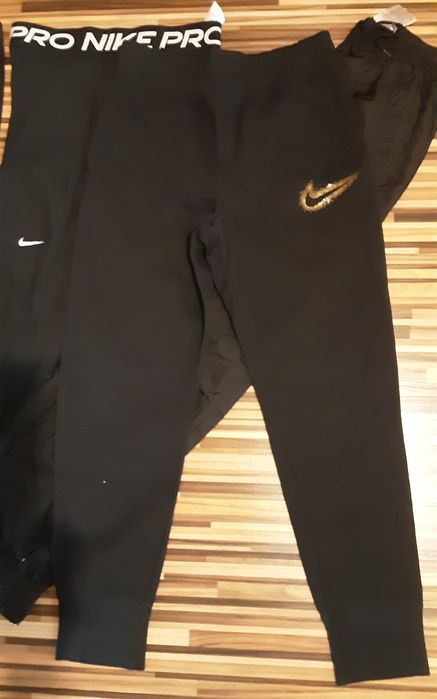 (S) NIKE PRO оригинални клинове(40лв)долници(45лв)