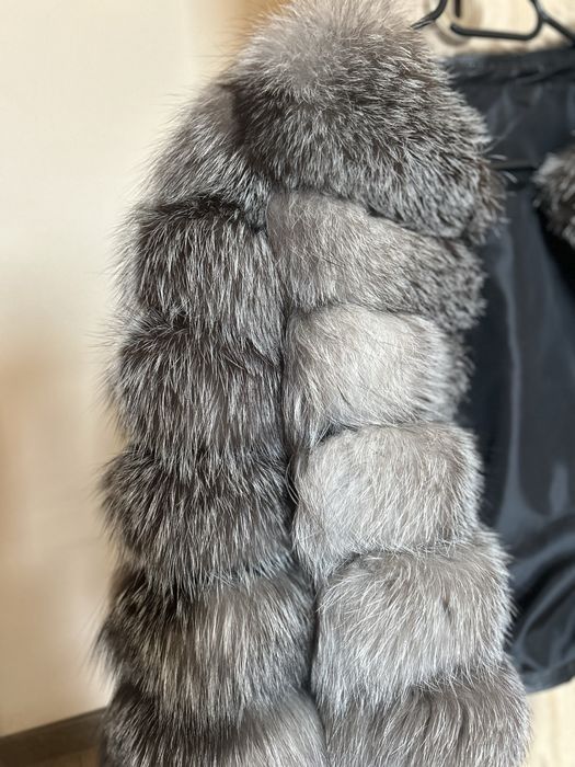 ЧИСТО НОВО яке от естесвен косъм