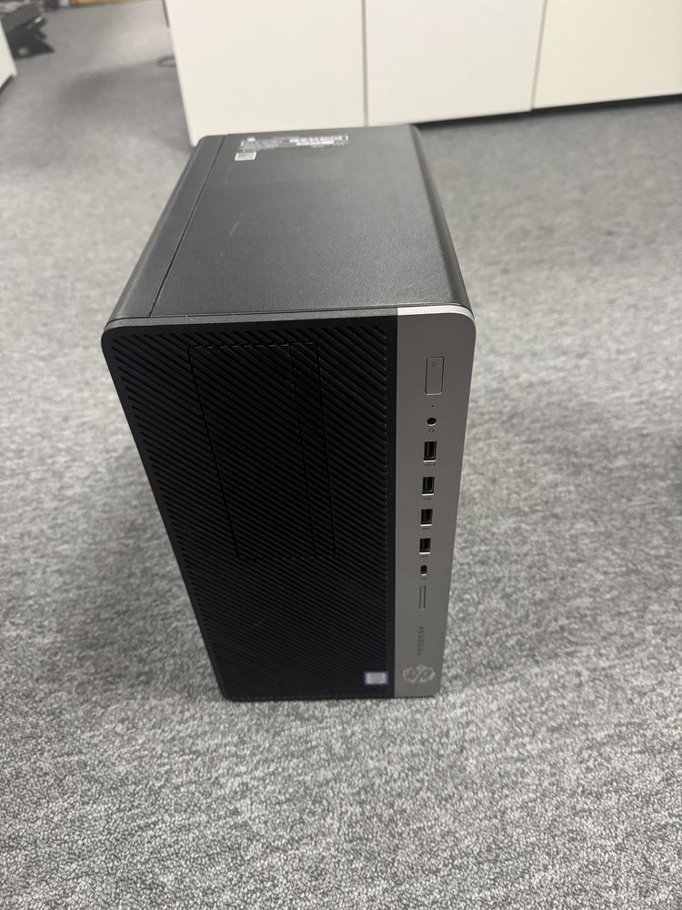 Настолен компютър HP  600 G3 MT - i5, 32GB RAM, 500 GB SSD SAMSUNG