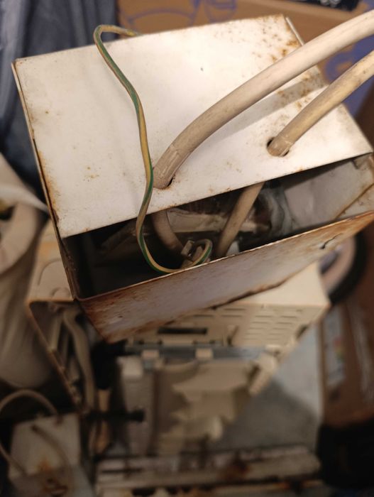 Климатици SANYO-  2  два броя за части