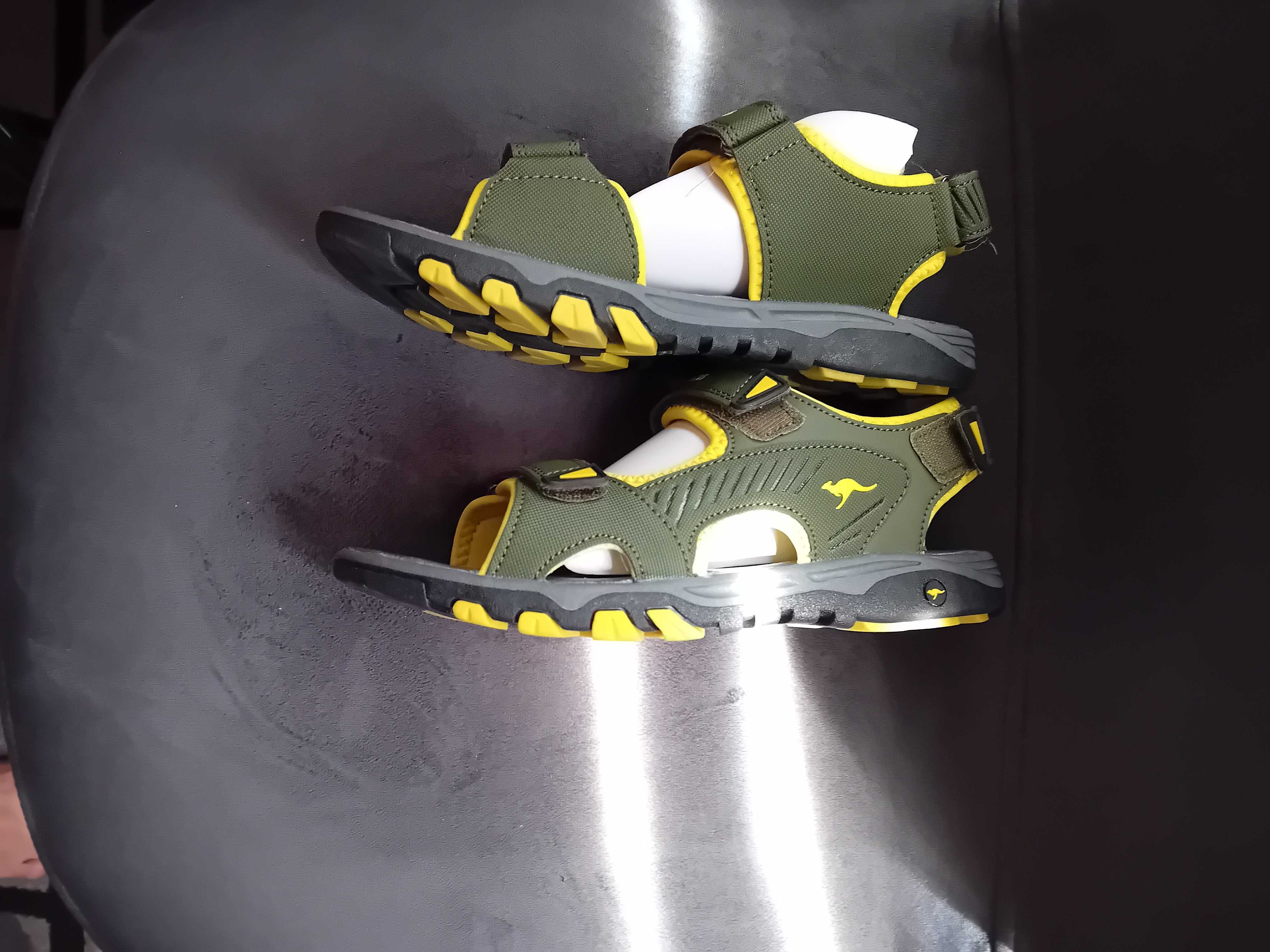 Нови сандали Kangaroos 38