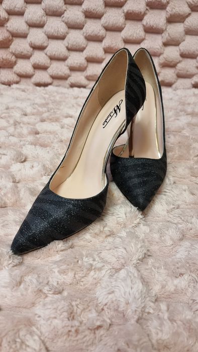 Pantofi de ocazie mărimea 38