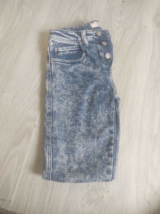 Дънки Guess Страхотни