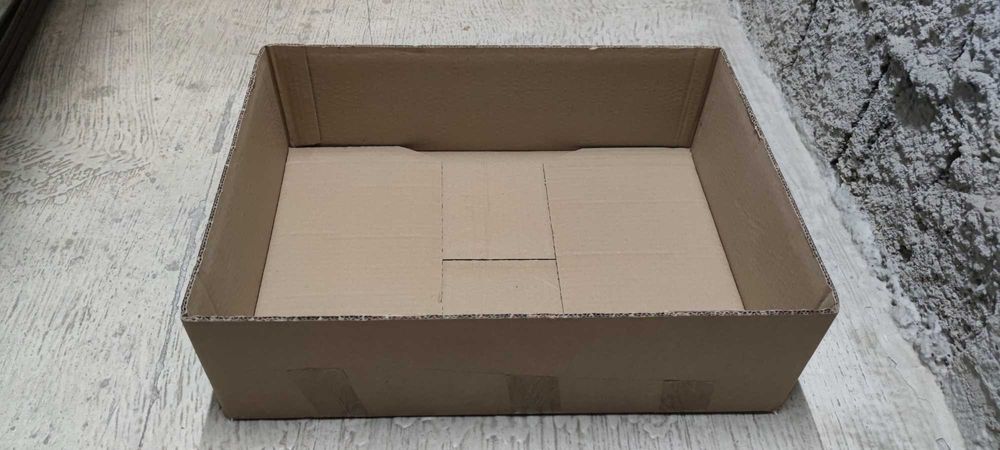 Cutii din carton 55 x 40 x 16,5 cm, pentru transport sau depozitare