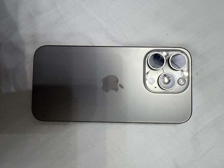 Iphone 15 pro 256 gb б/у