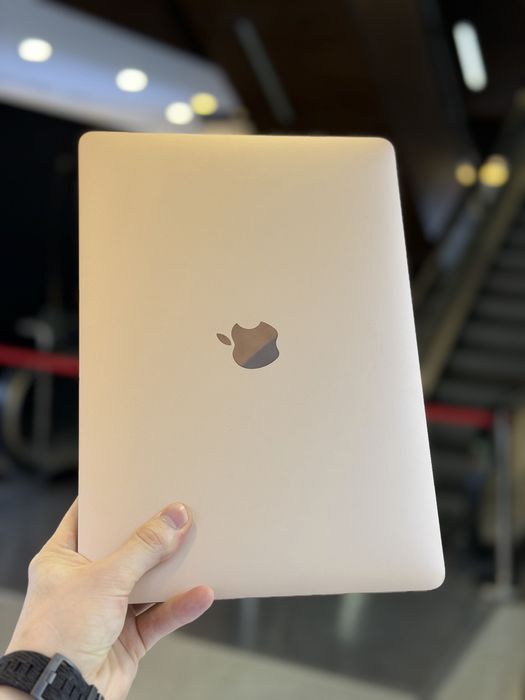 Macbook Air M1 8/256