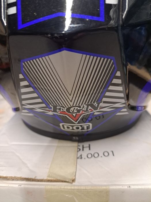 Кросова каска за дете