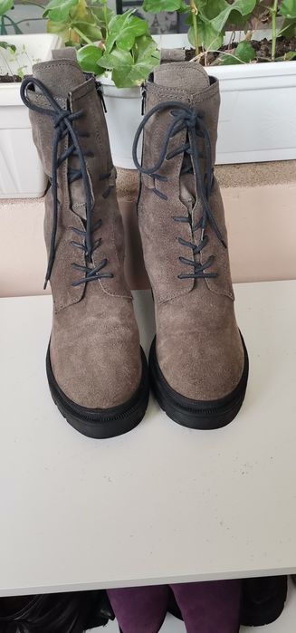 Боти Тamaris 39 н. Естествен велур