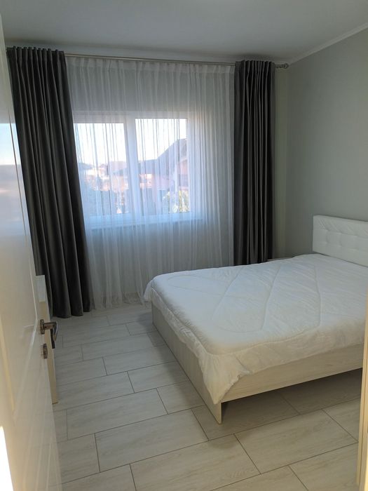 Apartament de închiriat