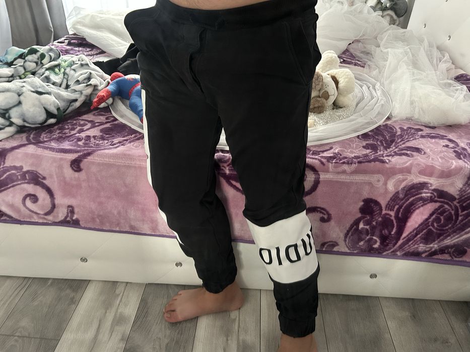 Vand pantaloni vagabond marimea M