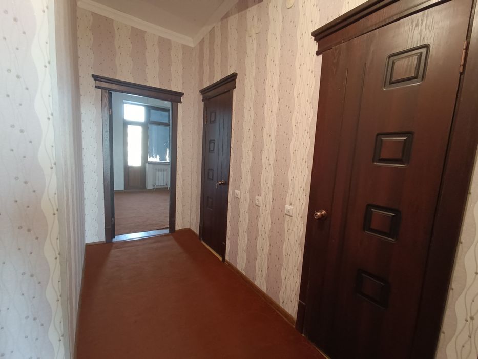 1/4/5 сотилади 47.5м²