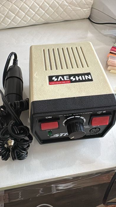 Продам аппарат для маникюра Стронг