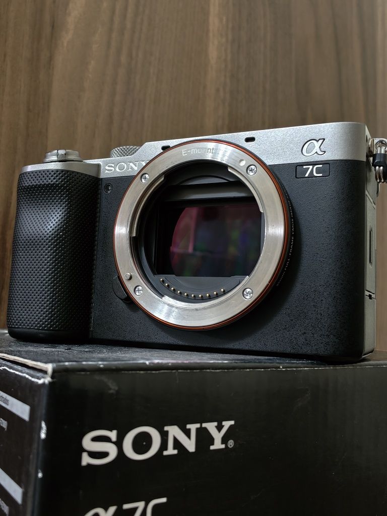 Sony A7 C Full Frame 4K
В о