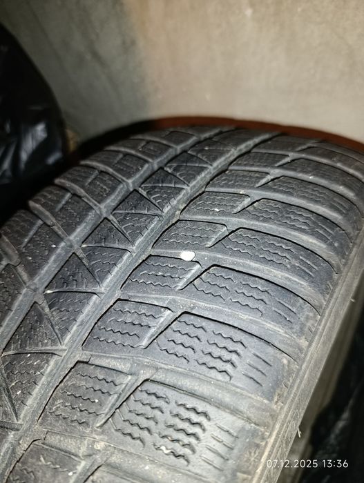 Зимни гуми Sumitomo с джанти bmw, 225/45/17, dot 20 г.