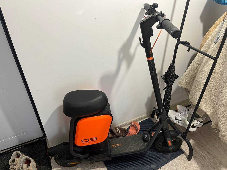 Электросамокат Ninebot F2 Pro черный