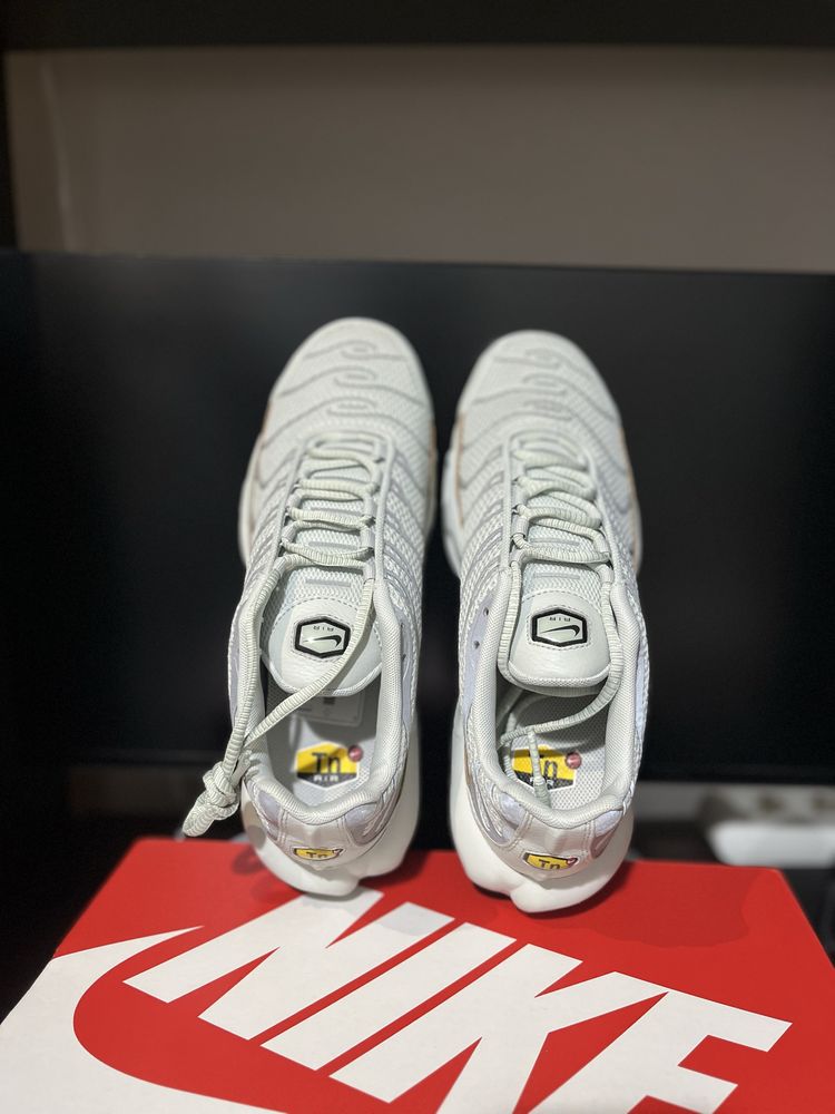 Nike Air Max Plus